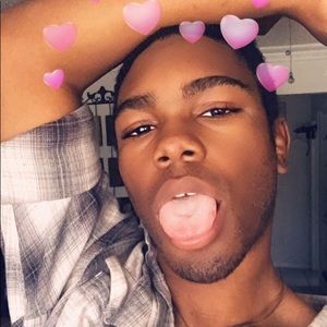 Meet your Posher, Isaiah